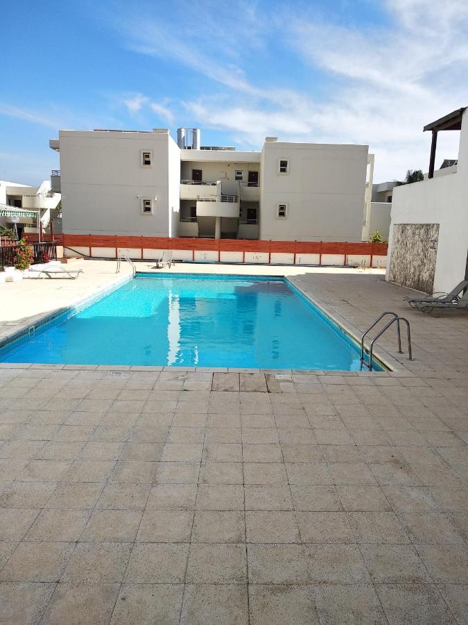 Apartment Ground Floor, FREE INTERNET Agia Napa Buitenkant foto