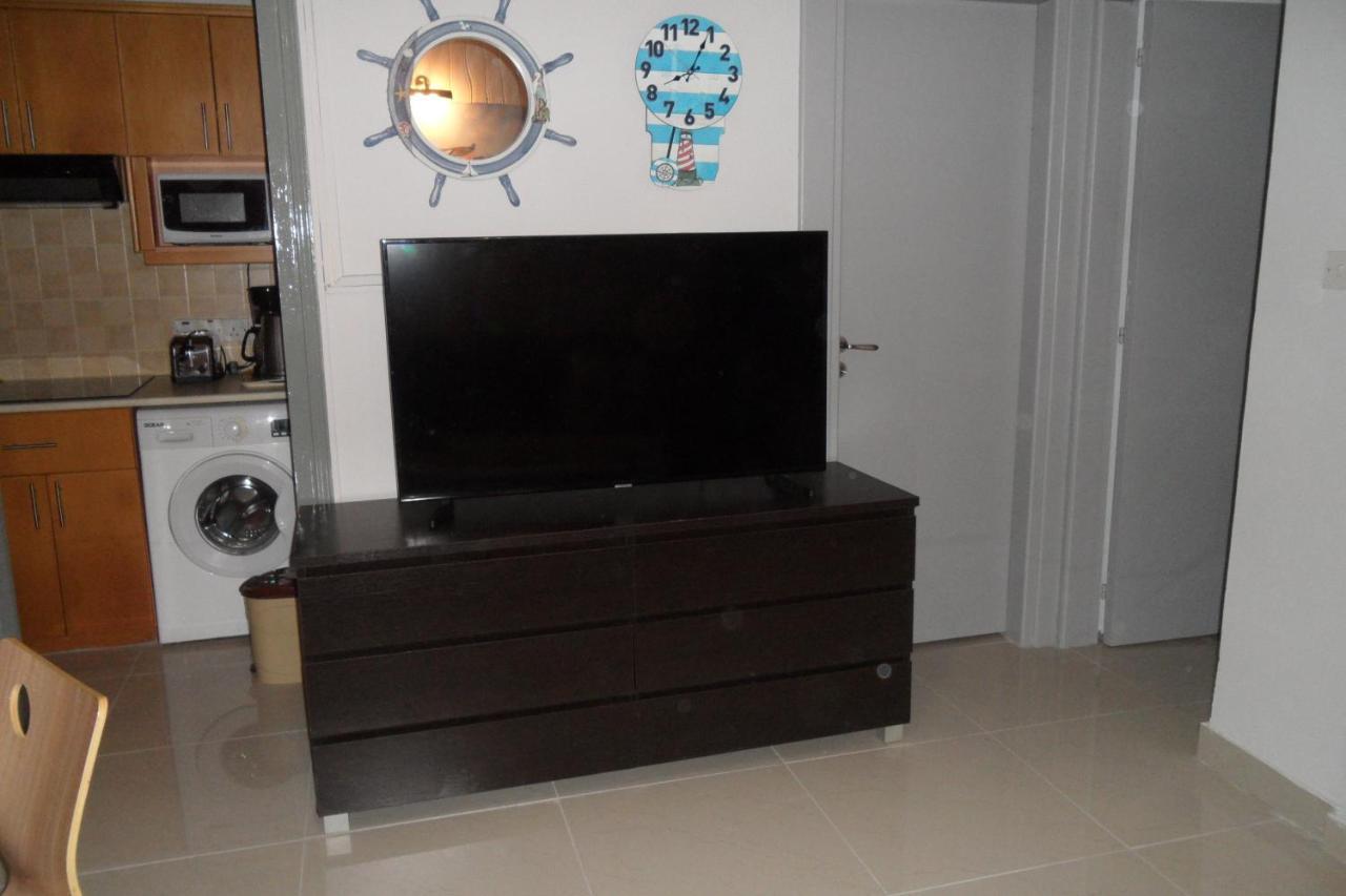 Apartment Ground Floor, FREE INTERNET Agia Napa Buitenkant foto