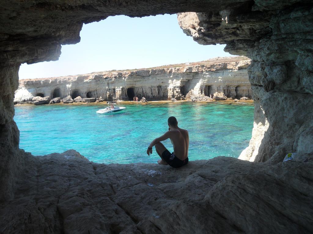 Apartment Ground Floor, FREE INTERNET Agia Napa Buitenkant foto